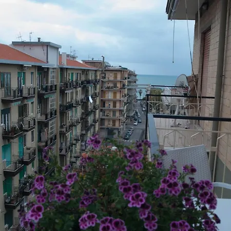 La Fenice Alojamento de Acomodação e Pequeno-almoço Salerno